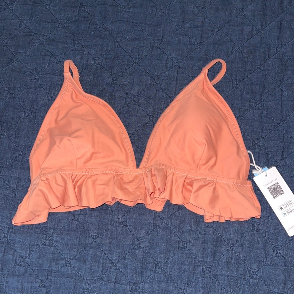 NWT bathing suit top
